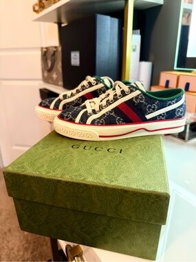 ✨ Authentic Gucci Denim GG Low-Top Sneakers ✨